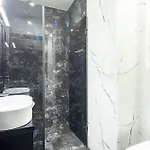Extreme Luxury * Budapest