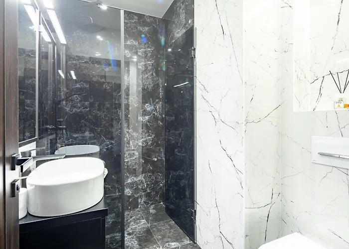 Extreme Luxury * Budapesta